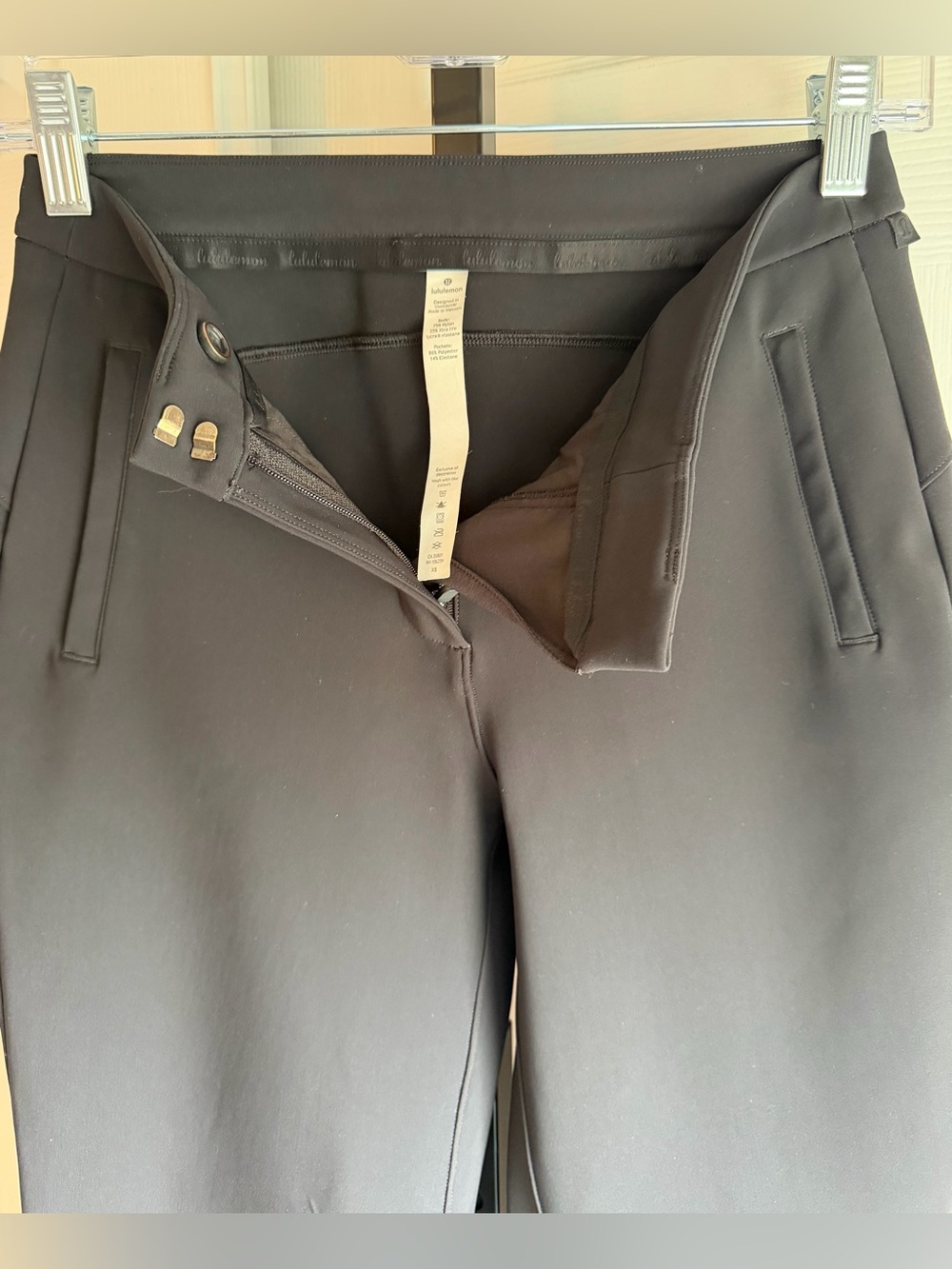Lululemon Athletica Women’s Black High-Rise Tilted Pocket Pants Size: S - Picture 3 of 10